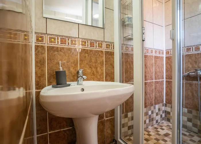 Casa Mihai Guest house